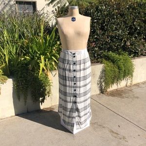 Forever 21 Plus Plaid Elastic Button Up Maxi Skirt